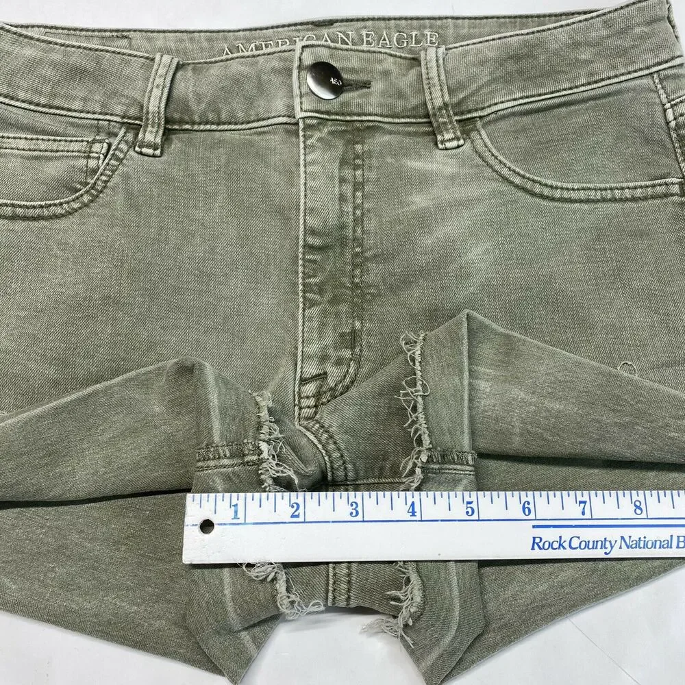 American Eagle Shorts Hi-Rise Shortie Sz 8 Super Super Stretch Green Denim Fray
